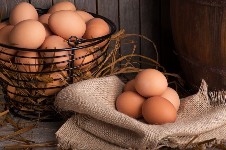 Can You Eat Eggs Straight From A Chicken?