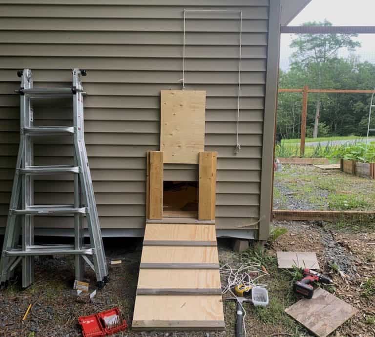 How To Build A Hingeless Chicken Door For A Coop